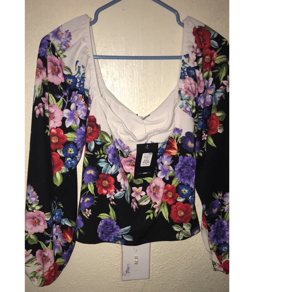 Off shoulder crop top